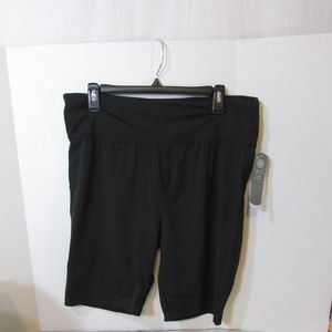NEW Plus Size 3X Active Stretch Shorts